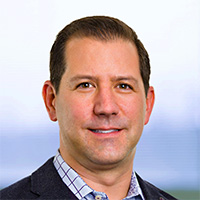 headshot of Mike Domingues