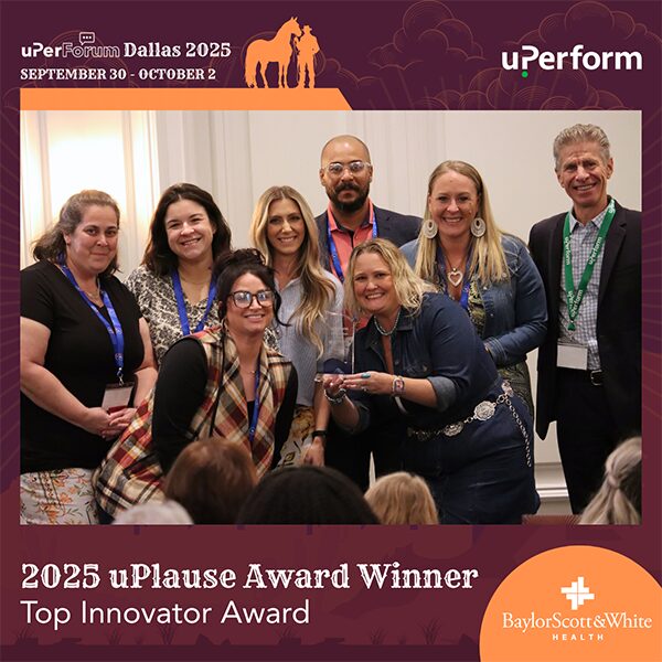 uplause-bsw BSW accepts Top Innovator Award at uPerForum Dallas 2025.